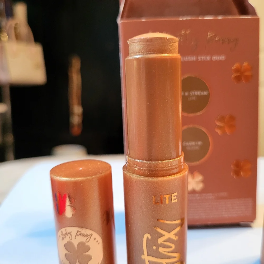 Colourpop A Pretty Penny Blush Stix Duo Lite (On A Streak) & Blush (Cash In) NIB